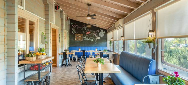 约旦河滨乡村旅游酒店(The Village- Jordan Riverside Travel Hotel)图片