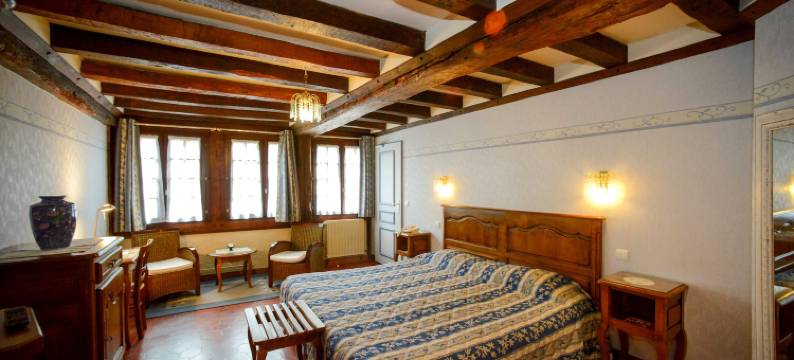 国际之家拉切丽庄园酒店(Logis Hôtel Restaurant Manoir de l'Acherie)图片