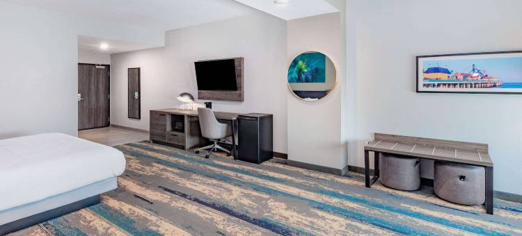 La Quinta Inn & Suites by Wyndham Galveston North at I-45图片