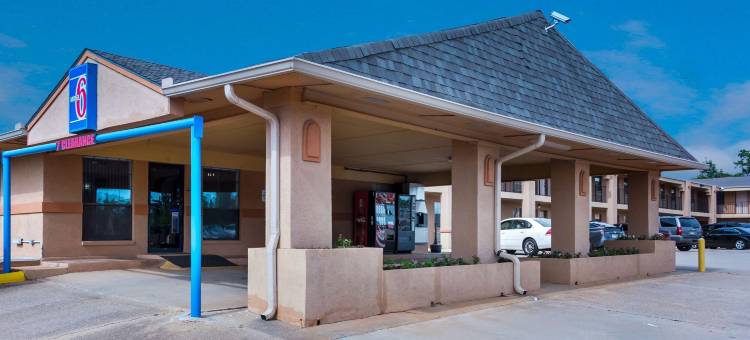 马歇尔6号汽车旅馆(Motel 6 Marshall, TX)图片