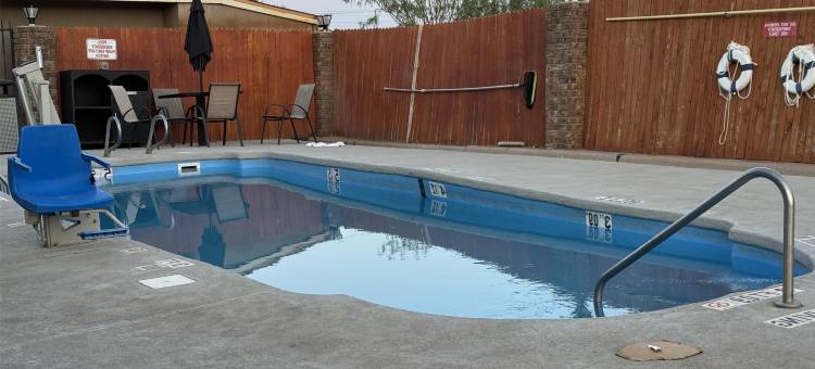 白沙国家公园附近-品质套房酒店(SureStay Plus by Best Western Alamogordo White Sands)图片