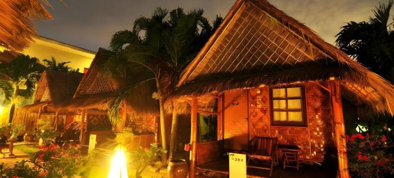 弗佛双棕榈小屋酒店(Phi Phi Twin Palms Bungalow)图片