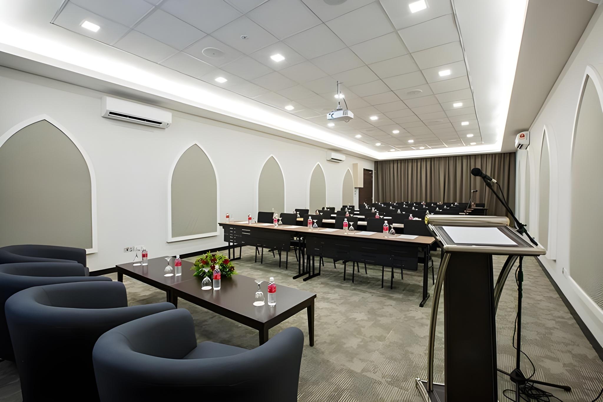 Humaira Hotel Over view