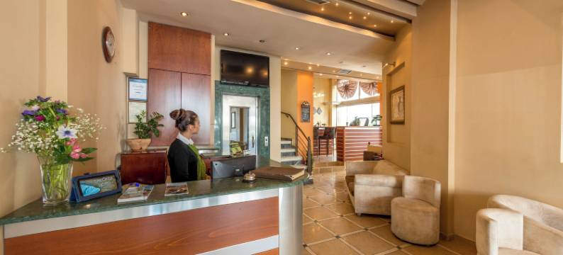 拉科尼亚酒店(Lakonia Hotel)图片