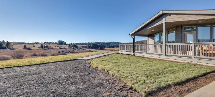 平和的Deary度假屋配有露台和景观!(Peaceful Deary Vacation Rental w/ Deck & Views!)图片