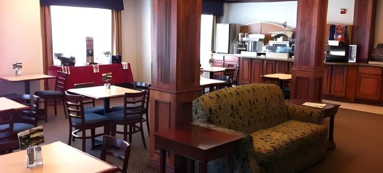 兰帕萨斯的品质套房酒店(Quality Inn & Suites)图片