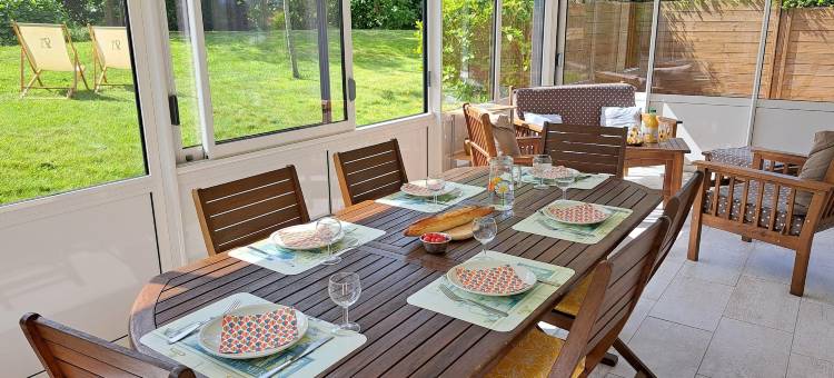 Holiday Home in Plouarzel near Sandy Beach图片