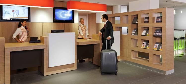 宜必思奥格斯堡中央火车站酒店(Ibis Augsburg Hauptbahnhof)图片