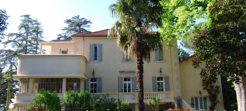 Country House in Provence with Garden Access图片