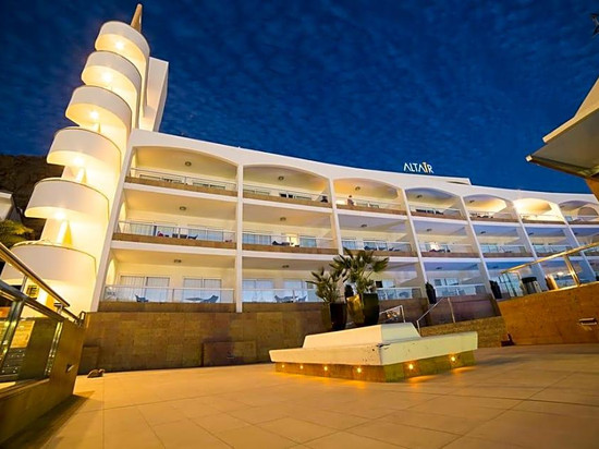 阿尔泰公寓酒店