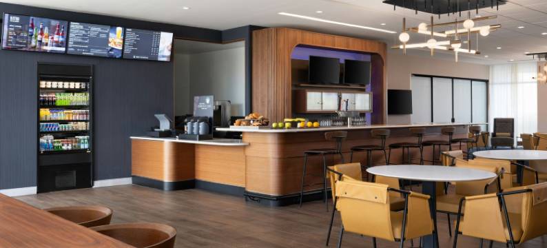 万怡湖城酒店(Courtyard Lake City)图片