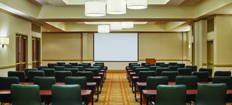 费城西希尔顿逸林套房酒店(DoubleTree Suites by Hilton Philadelphia West)图片