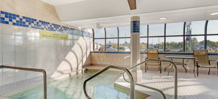 柴登贝斯特韦斯特优质酒店及会议中心(Best Western Plus Dryden Hotel  Conference Centre)图片