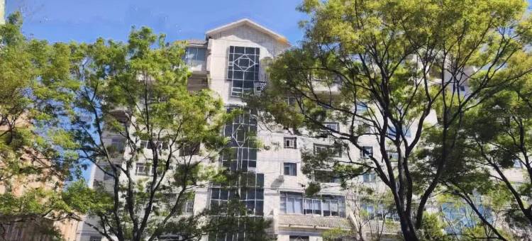 布丁酒店(昆明市中心南屏步行街翠湖公园店)图片