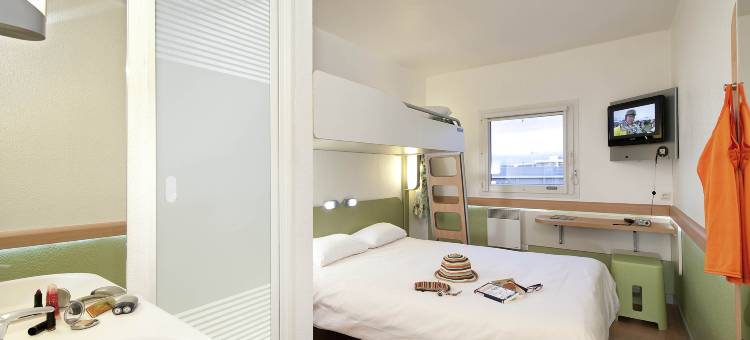 巴黎拉德芳斯库尔布瓦宜必思快捷1号酒店(Ibis Budget Courbevoie Paris la Défense 1)图片