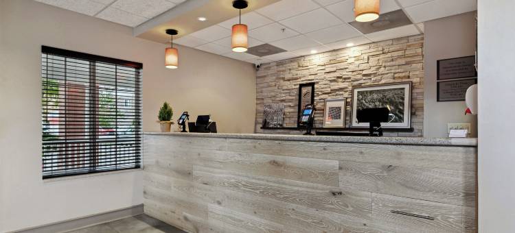 科文顿丽怡酒店(Country Inn & Suites by Radisson, Covington, LA)图片