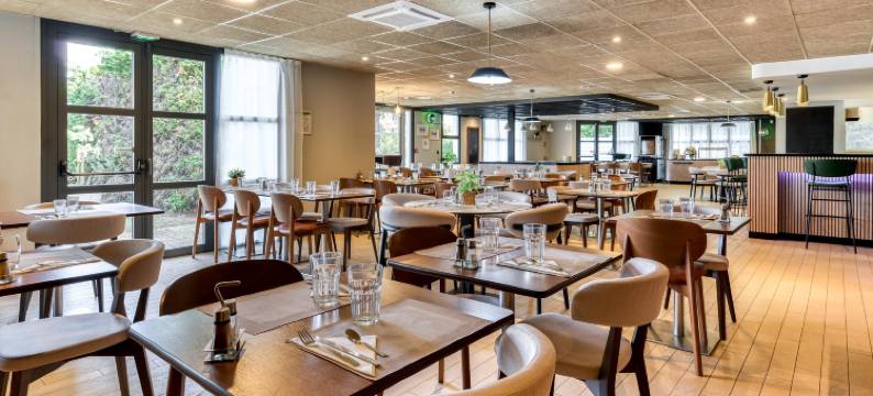 普罗旺斯艾克斯南南桥康铂酒店(Campanile Prime - Aix En Provence - Pont De L'arc)图片