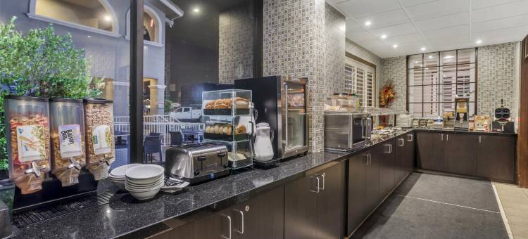 布鲁克赛德贝斯特韦斯特优质酒店(Best Western Plus Brookside Inn)图片