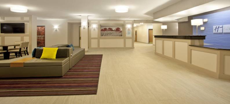 智选假日套房酒店明尼阿波利斯的明尼通卡(Holiday Inn Express & Suites EDEN PRAIRIE - MINNETONKA by IHG)图片