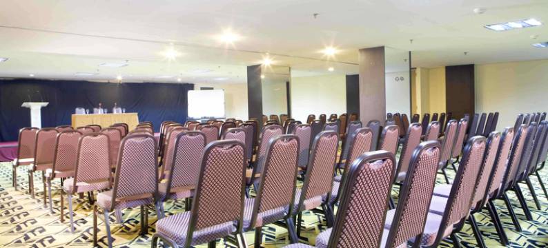 洛萨里乐声雅加达酒店(Losari Roxy Hotel Jakarta)图片