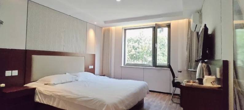 锦州水云天宾馆(古塔夜市古塔公园店)图片