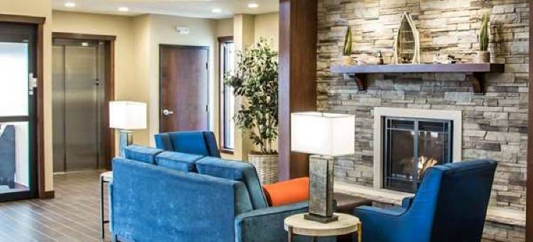 河景舒适套房酒店(Comfort Inn & Suites Riverview Near Davenport and I-80)图片