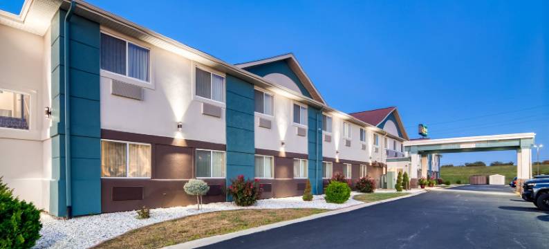 春田西南凯艺套房酒店 - 近 I-72(Quality Inn & Suites Springfield Southwest Near I-72)图片