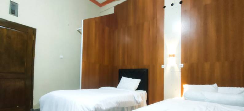 Amore Guesthouse Syariah Mitra RedDoorz图片