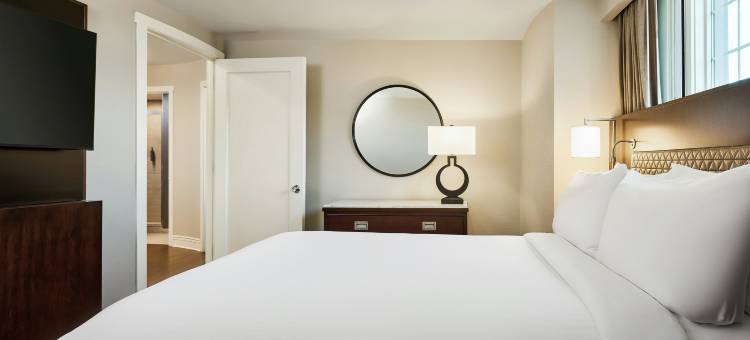 拉皮德城亚历克斯约翰逊希尔顿格芮精选酒店(Hotel Alex Johnson Rapid City, Curio Collection by Hilton)图片