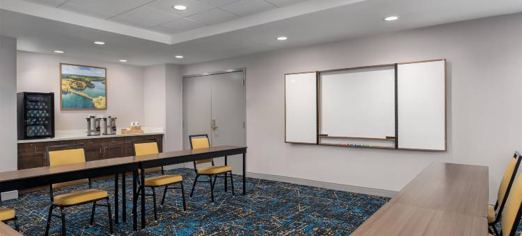 巴尔的摩湾景校园欢朋酒店(Hampton Inn Baltimore/Bayview Campus)图片
