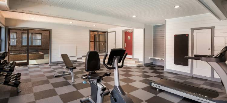 莱辛顿 - 汉堡红屋顶套房酒店(Red Roof Inn & Suites Lexington – Hamburg)图片
