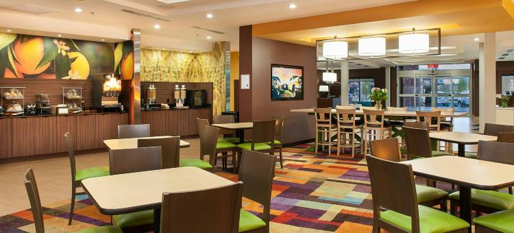 弗农万枫酒店及套房(Fairfield Inn & Suites Vernon)图片