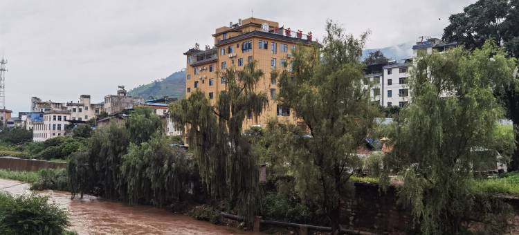 华坪亿通酒店图片