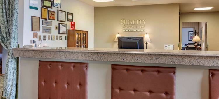 埃斯卡纳巴北品质酒店及套房(Quality Inn & Suites Escanaba North)图片