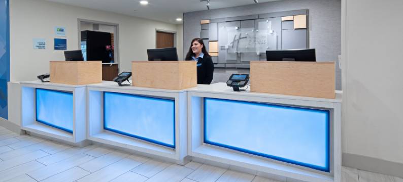 西雅图-西塔克机场智选假日套房酒店(Holiday Inn Express & Suites SEATTLE-SEA-TAC AIRPORT by IHG)图片