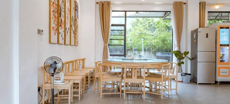 美的鹭湖别墅公寓(大金峰路分店)图片