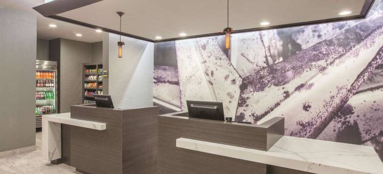 金斯维尔拉昆塔温德姆套房酒店(La Quinta Inn & Suites by Wyndham Kingsville)图片