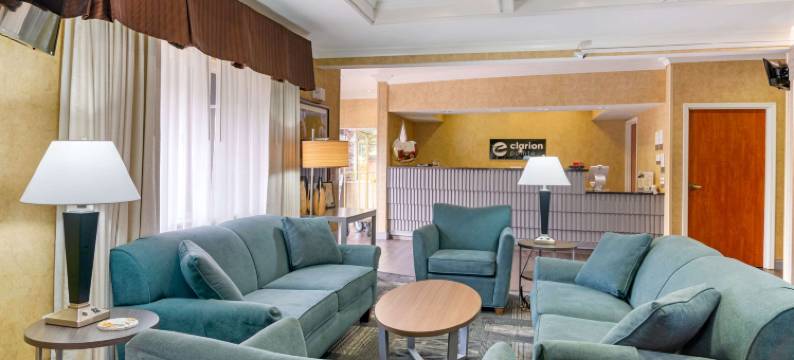 克拉丽奥波因特-梅德福(Clarion Pointe Medford)图片