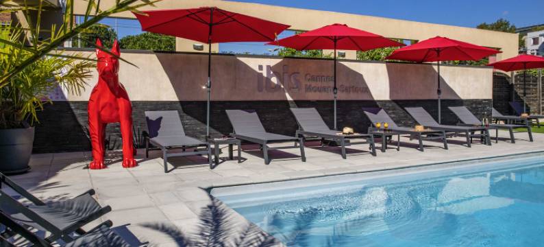 宜必思戛纳穆昂萨尔图酒店(Ibis Cannes Mouans-Sartoux)图片