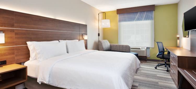 智选假日套房酒店沃伦顿 by IHG(Holiday Inn Express & Suites Warrenton)图片