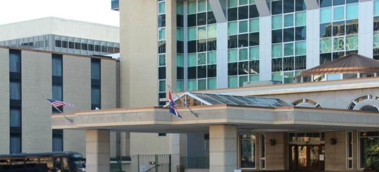 克莱顿广场酒店(Clayton Plaza Hotel & Extended Stay)图片
