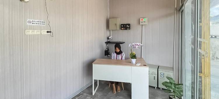 红多兹酒店@北干巴鲁斯里坎迪路(RedDoorz @ Jalan Srikandi Pekanbaru)图片