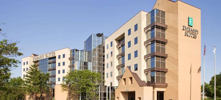 希尔顿安泊酒店-圣路易斯机场(Embassy Suites by Hilton St. Louis Airport)图片