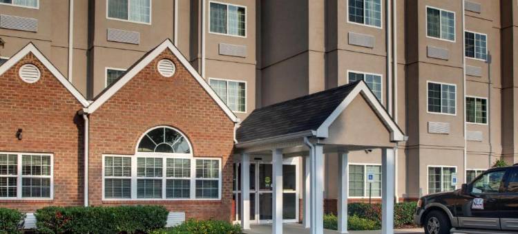 塔斯卡卢萨近大学麦客达套房酒店(Microtel Inn & Suites by Wyndham Tuscaloosa Near University)图片