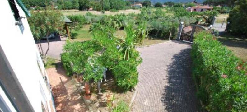 Appartamenti Mimosa - Aria Condizionata, Giardino, Biciclette e Posti Auto Coperti图片