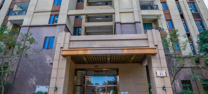 房东华少公寓(陈宜禧路分店)图片