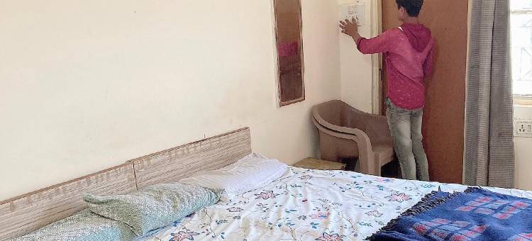 Pitambra Vishranti Grah图片