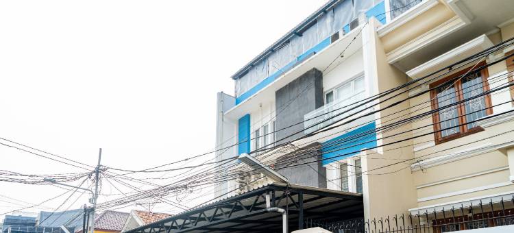 克邦卡仓红多兹酒店(RedDoorz @ Kebon Kacang)图片