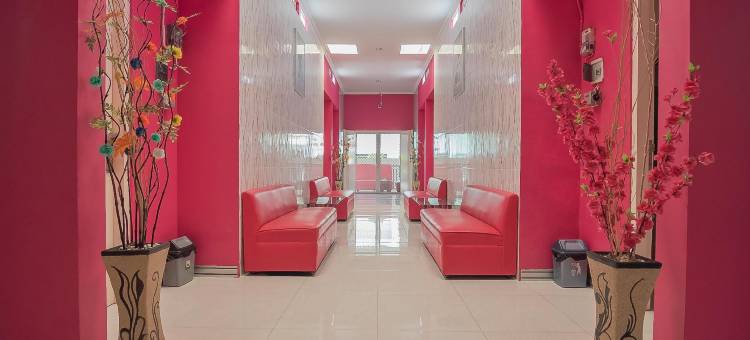 红多兹酒店-近三宝垄MT哈尔优诺(RedDoorz Near MT Haryono Semarang)图片