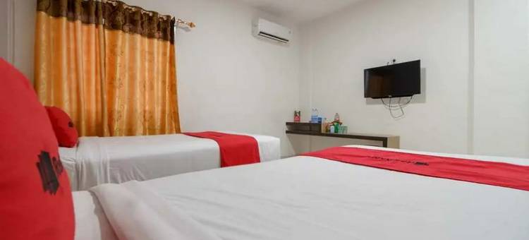 红门加 @ 塞马拉阿斯里棉兰(RedDoorz Plus @ Cemara Asri Medan)图片